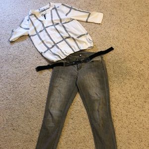 Jennifer Lopez size 6 gray jeans 👖